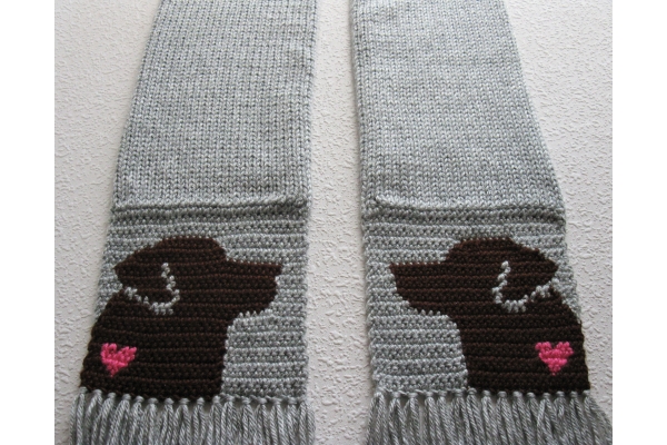 gray knit scarf