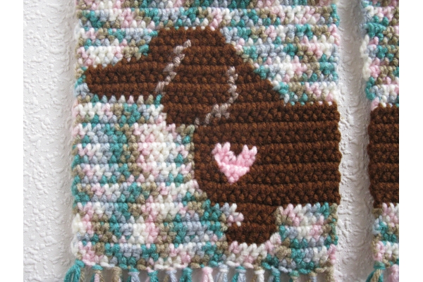 dachshund dog and heart