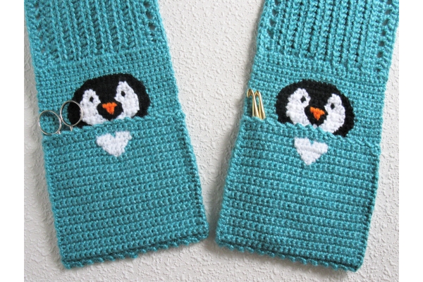 penguin scarf