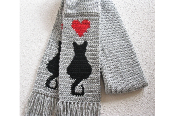 knit cat scarf