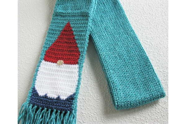 gnome scarf