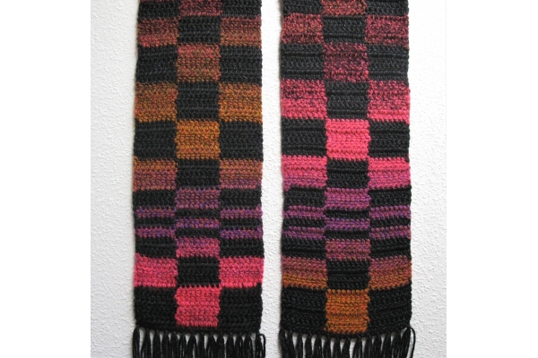 long view checker scarf