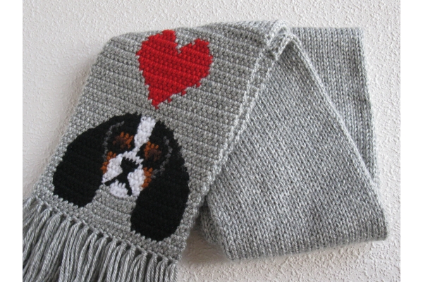 Gray knit dog scarf