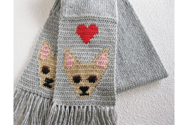 chihuahua knit scarf