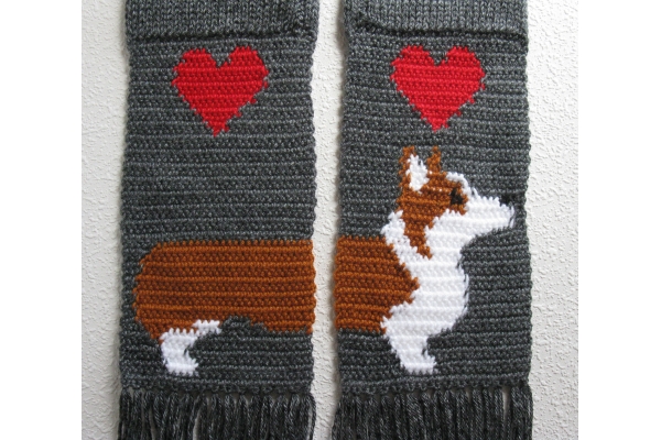 back side of corgi scarf