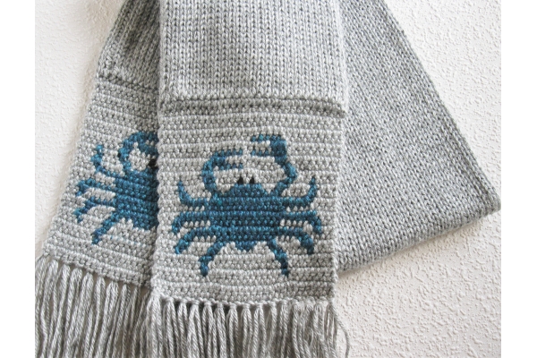 blue crab scarf