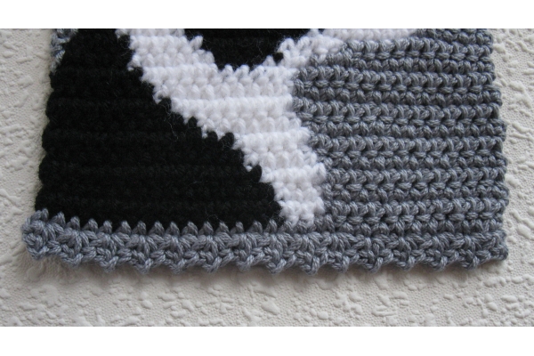 bottom edge of scarf