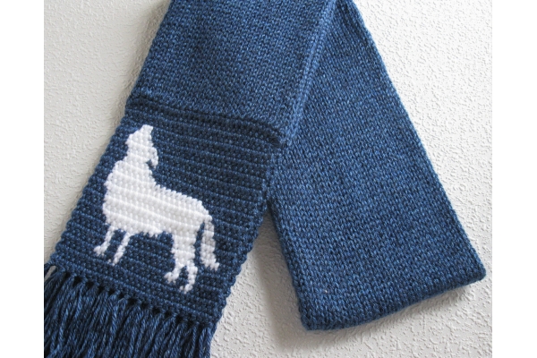 folded wolf scarf