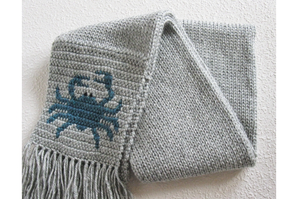 knit crab scarf