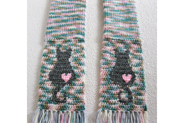 speckled cat scarf