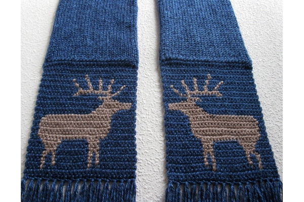 knit elk scarf