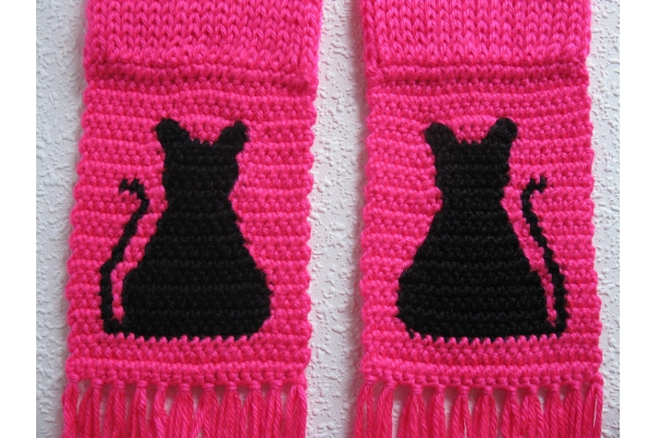 pink kitty scarf