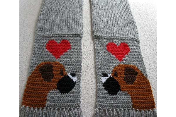 Gray knit dog scarf