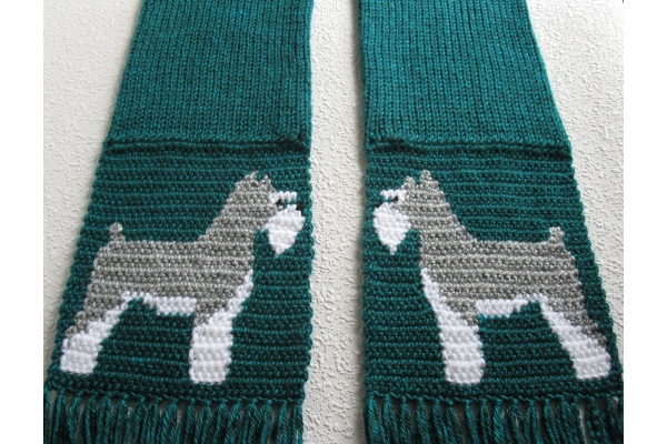 knit dog scarf