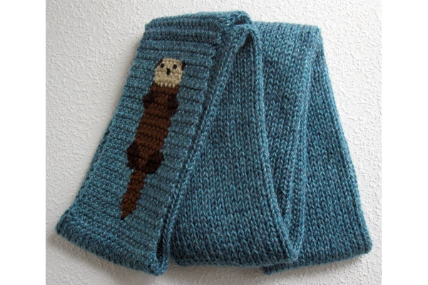 full view otter scarf