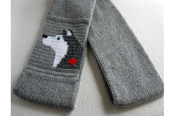 folded husky scarf