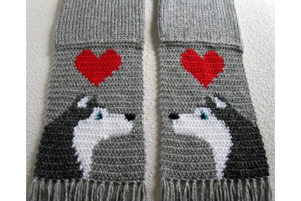 Husky dogs scarf
