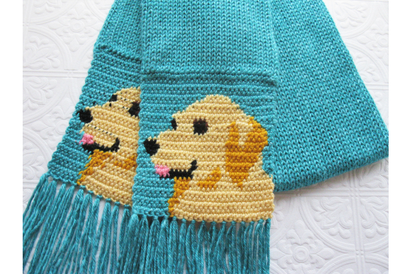 Golden Retriever Scarf. Turquoise blue knitted scarf with yellow dogs ...