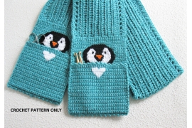 Penguin in my pocket scarf