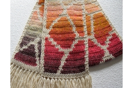 Giraffe spots scarf by hooknsaw