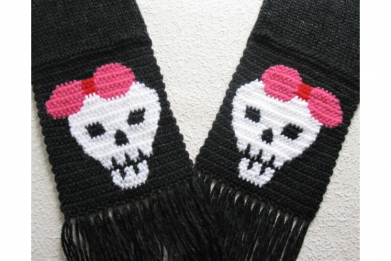 Black scarf with skulls and bows