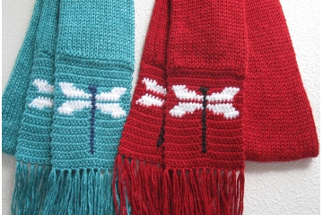 Dragonfly Scarf. Turquoise blue or red heather knit scarf with dragonflies