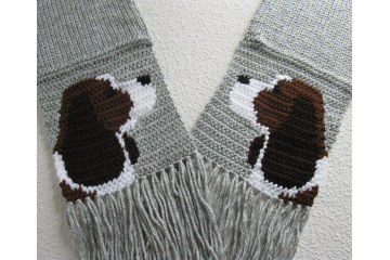 English springer spaniel scarf. Handmade, gray knit scarf with a brown and white spaniel dog