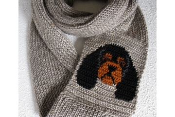 Cavalier Spaniel scarf. Burlap color, knit infinity with black and tan King Charles dogs
