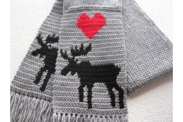 Moose scarf